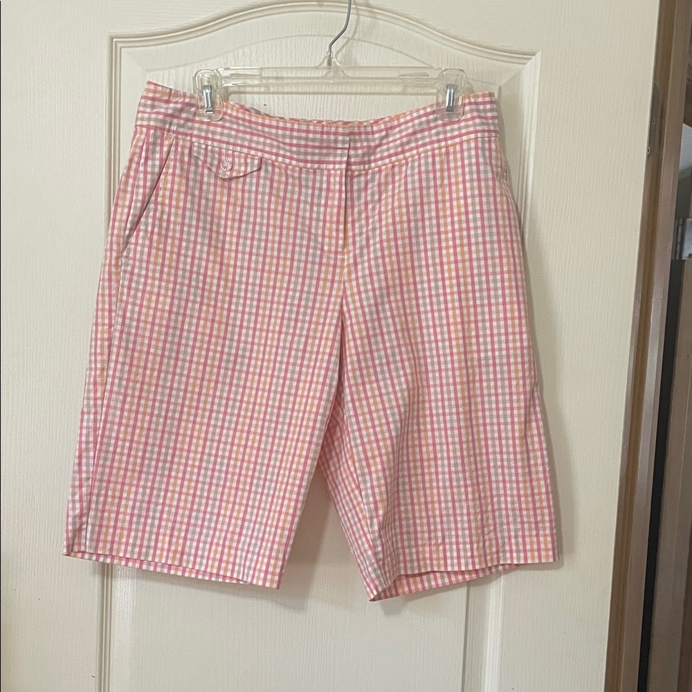 Izod Bermuda Golf  Shorts size 10